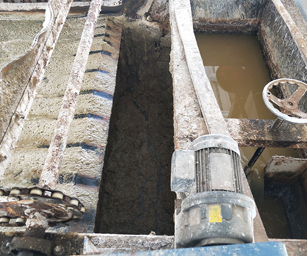 廢水治理現(xiàn)場 廢水治理現(xiàn)場