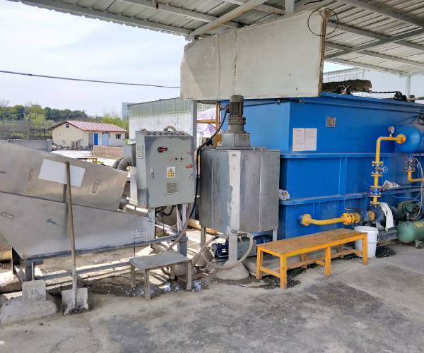 廢水處理現場 廢水處理現場