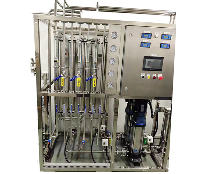 1T/H單級全自動反滲透水處理裝置 1T/H單級全自動反滲透水處理裝置
