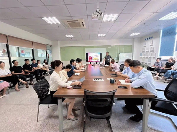 1733204786489651.gif 11.gif